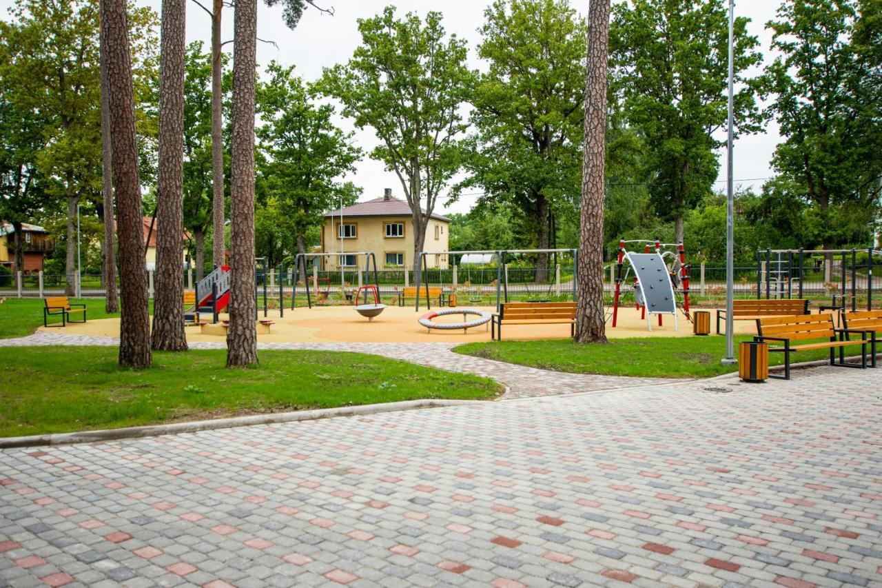 Stadium Hotel Valmiera Exteriör bild